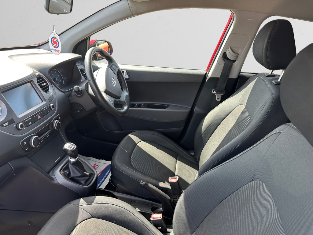Hyundai I10 1.0 Premium HW19EBJ Red #5