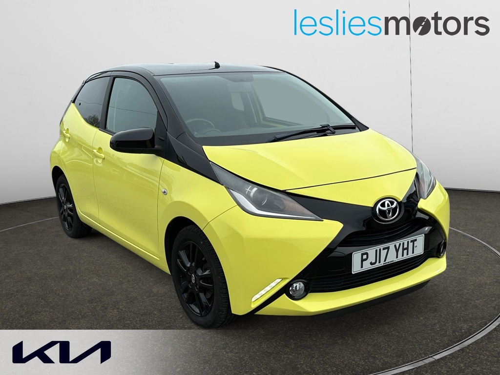 Toyota Aygo 1.0 Vvt-i X-cite 3 Yellow