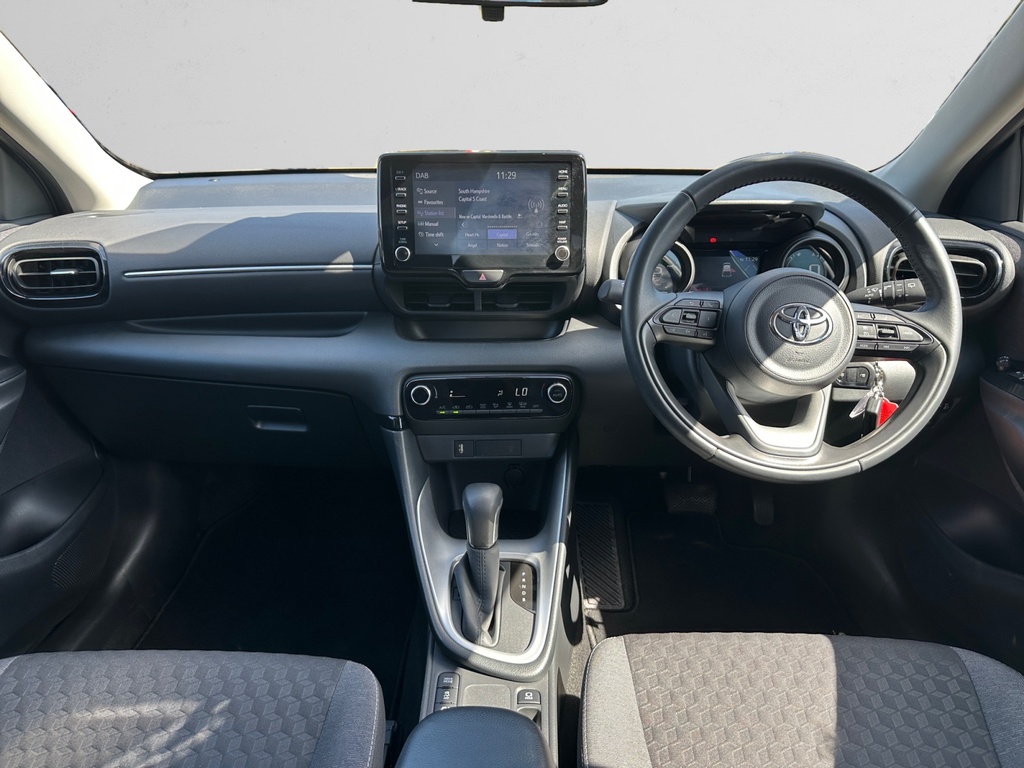 Toyota Yaris 1.5 Hybrid Design Cvt HW73LNO Grey #6