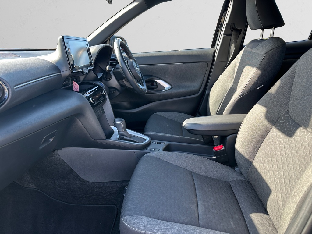 Toyota Yaris Cross 1.5 Hybrid Design Cvt GJ22JHU Black #5