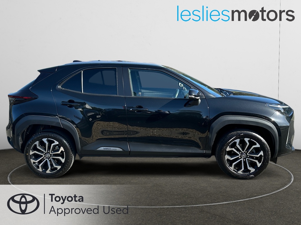 Toyota Yaris Cross 1.5 Hybrid Design Cvt GJ22JHU Black #4