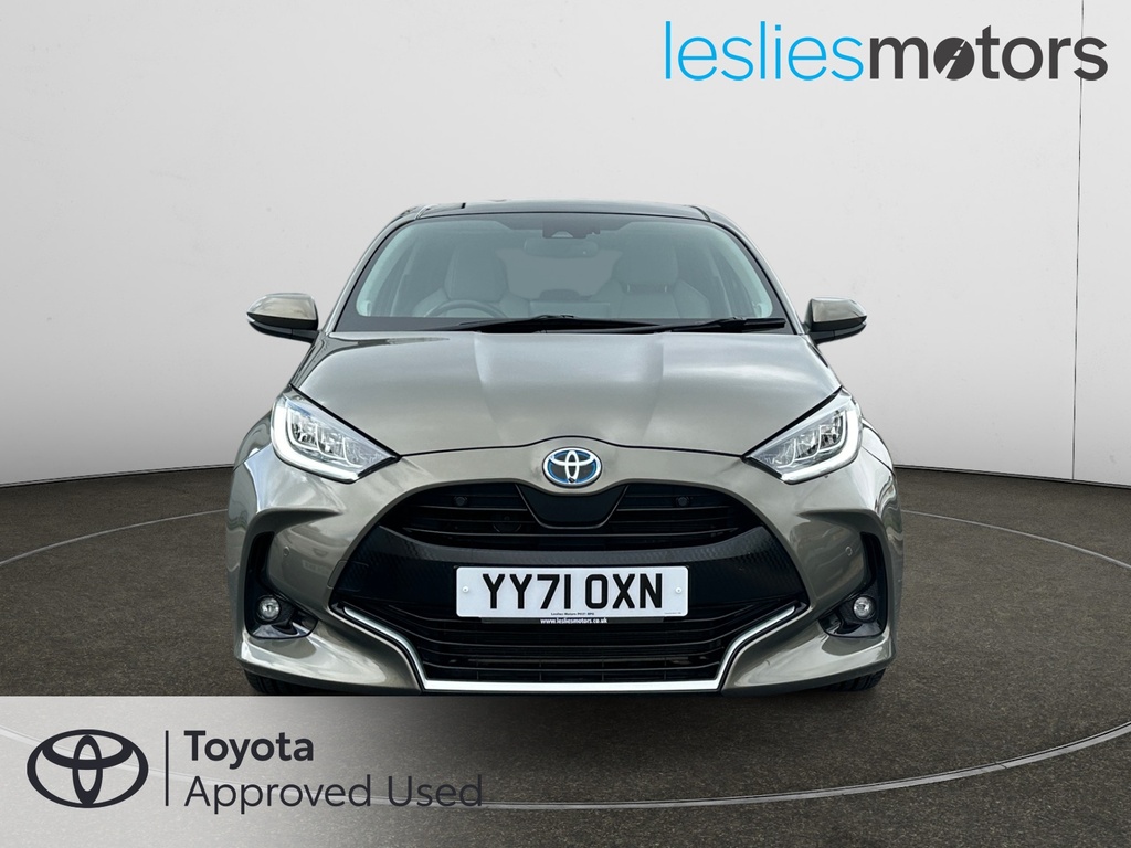 Toyota Yaris 1.5 Hybrid Excel Cvt YY71OXN Brown #2
