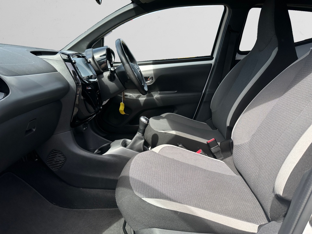 Toyota Aygo 1.0 Vvt-i X-trend Tss EN21UBB White #5