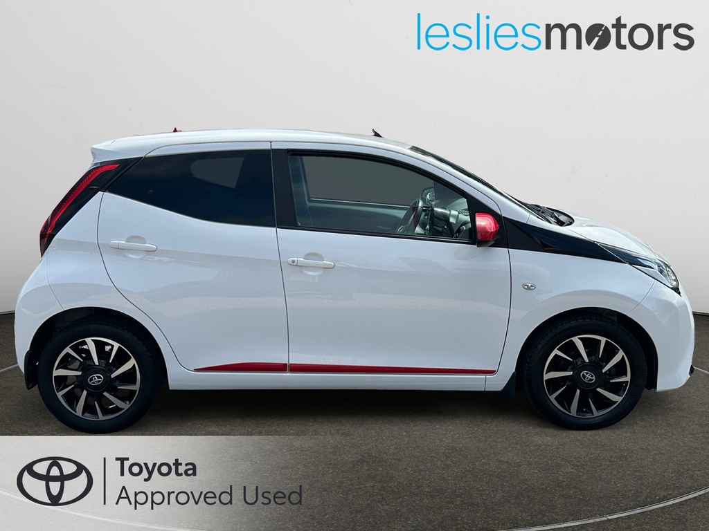 Toyota Aygo 1.0 Vvt-i X-trend Tss EN21UBB White #4