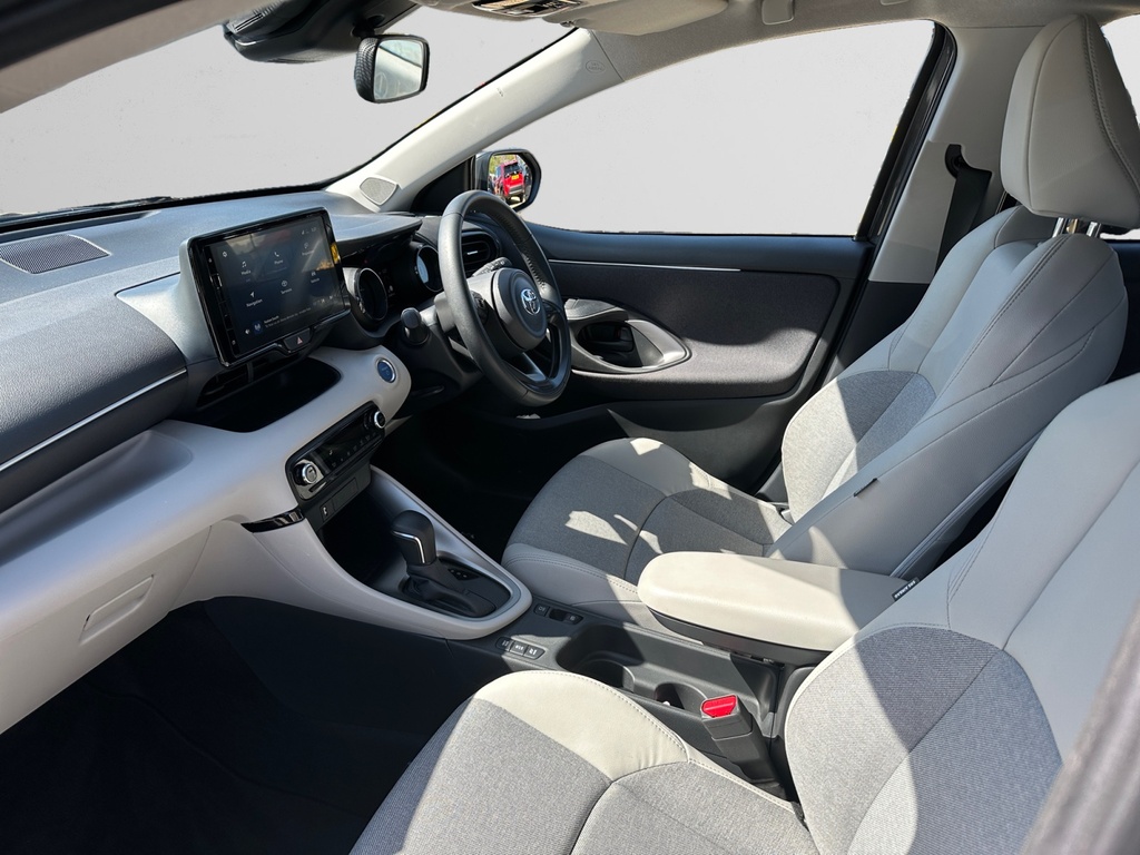 Toyota Yaris 1.5 Hybrid Excel Cvt HW73MHA Grey #5