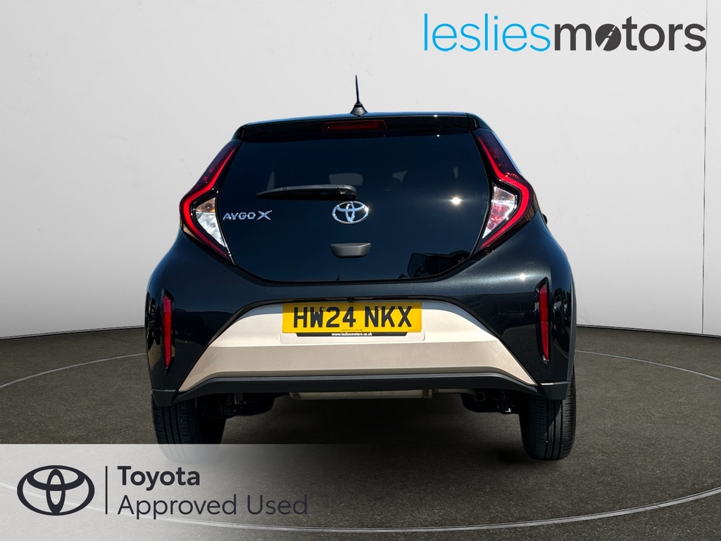 Toyota Aygo X 1.0 Vvt-i Edge HW24NKX Beige #3