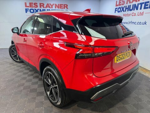 Nissan Qashqai 1.3 Dig-t Mhev DS22PZX Red #3