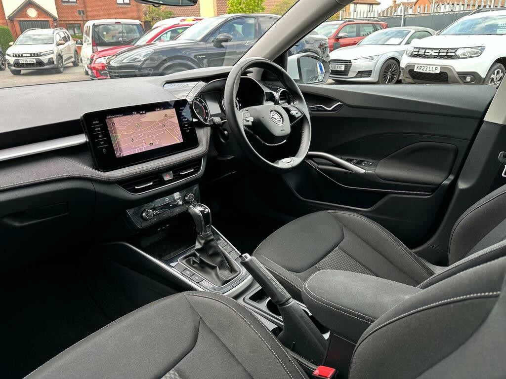 Skoda Fabia 1.0 Tsi Se L Dsg Euro 6 Ss KM22JGX White #2