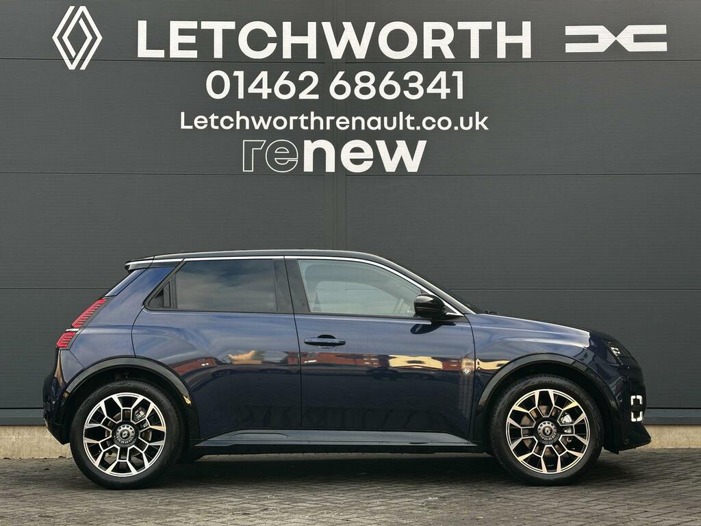 Renault 5 E-Tech Comfort Range 52Kwh Roland Garros  Blue #3