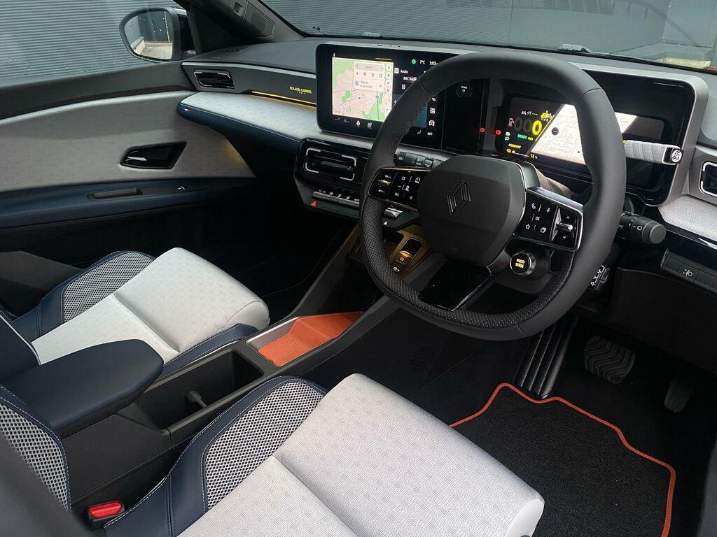 Renault 5 E-Tech Comfort Range 52Kwh Roland Garros  White #5