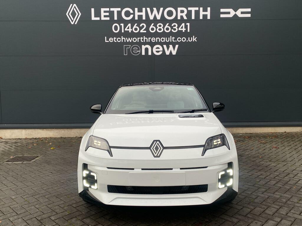 Renault 5 E-Tech Comfort Range 52Kwh Roland Garros  White #6
