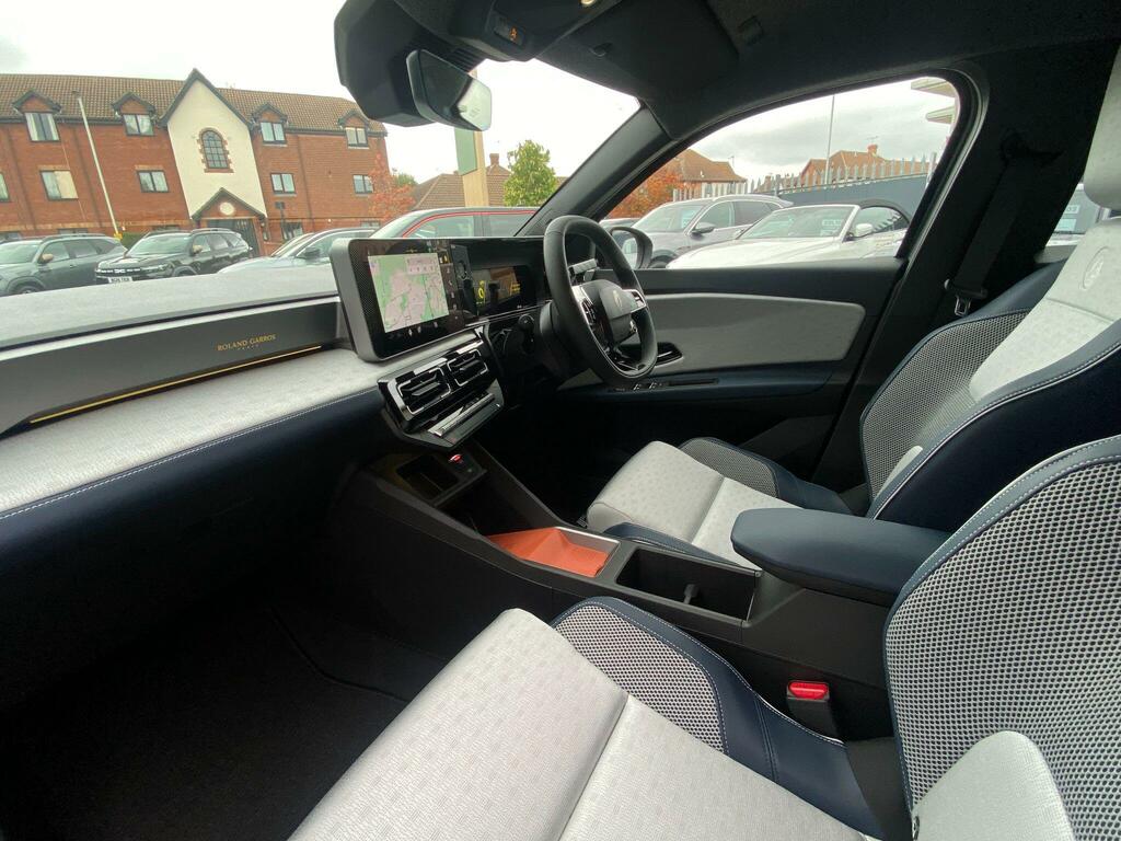Renault 5 E-Tech Comfort Range 52Kwh Roland Garros  Grey #2
