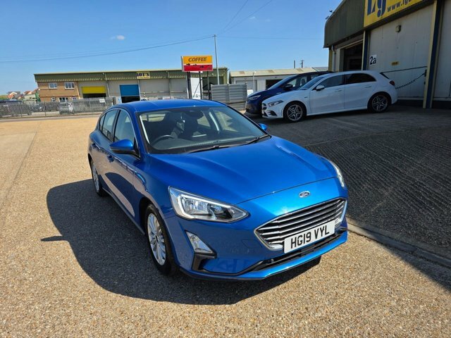 Ford Focus Ecoboost Titanium Hatchback HG19VYL Blue #5