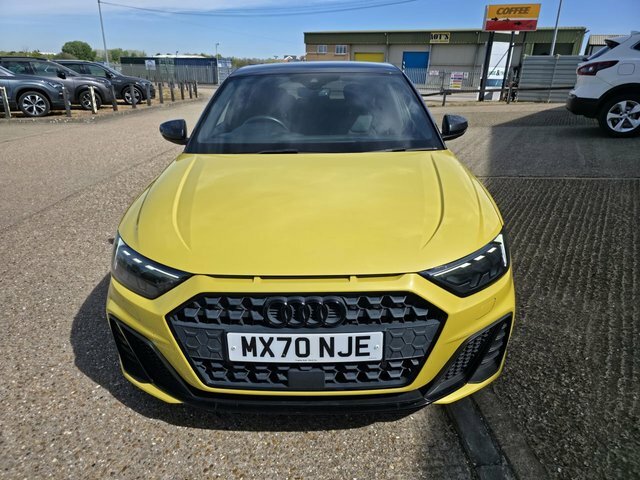 Audi A1 Tfsi 35 S Line MX70NJE Yellow #3
