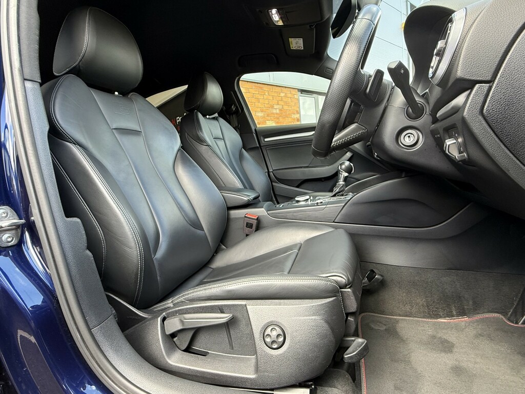 Audi S3 Saloon 2.0 Tfsi Black Edition 201767 VE67BDO Blue #5