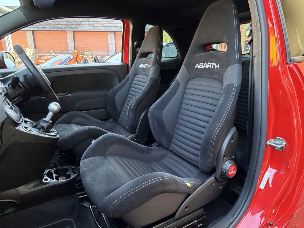 Abarth 595 Hatchback 1.4 T-jet Competizione 70Th Hatchback ND19WCT Red #6