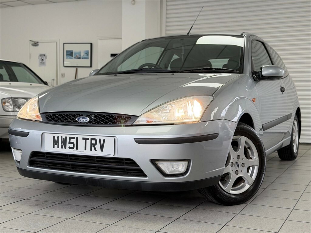 Ford Focus 1.6I 16V Silver Silver