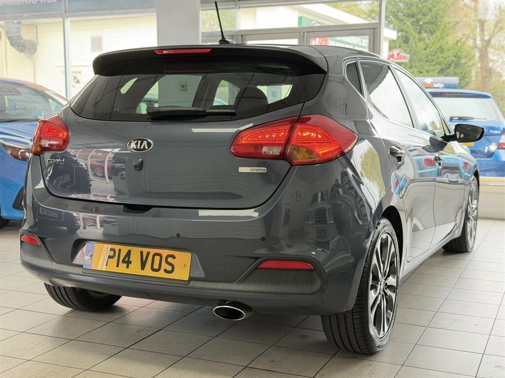 Kia Ceed 1.6 Crdi Ecodynamics 4 Tech Hatchback M Blue #3