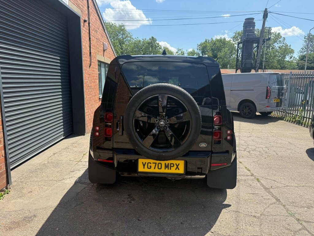 Land Rover Defender 110 2.0 Sd4 Se 4Wd Euro 6 Ss YG70MPX Black #4