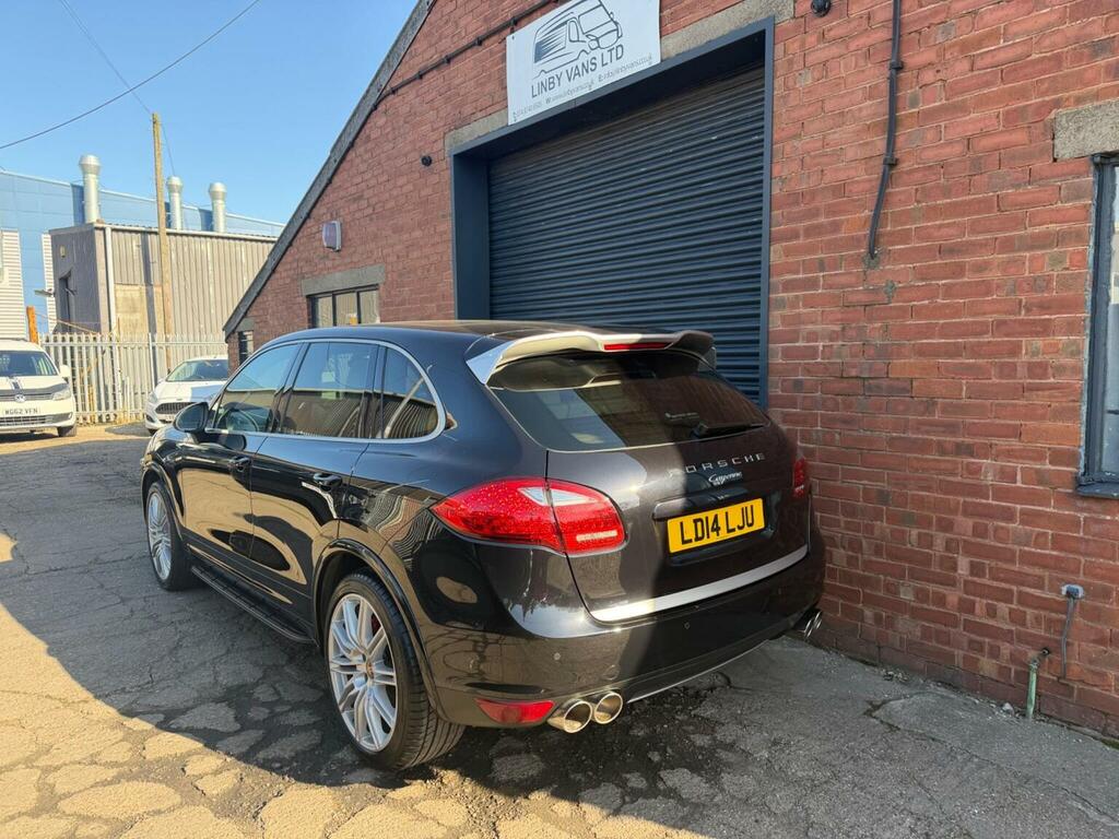 Porsche Cayenne 3.0 Td V6 Platinum Edition Tiptronics 4Wd Euro 5 LD14LJU Black #4