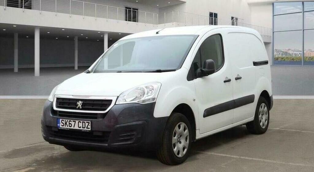 Peugeot E-Partner Se Panel Van 6Dr L1 636 164 G White #2