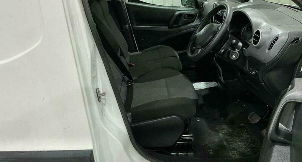 Peugeot E-Partner Se Panel Van 6Dr L1 636 164 G White #7