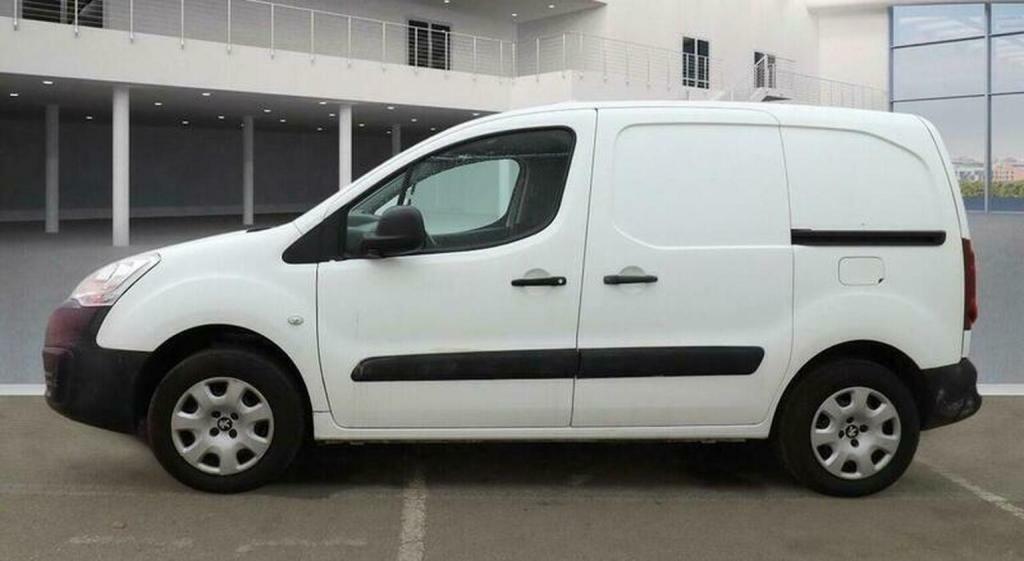 Peugeot E-Partner Se Panel Van 6Dr L1 636 164 G White #12