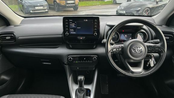 Toyota Yaris Design 1.5 Hybrid VO22ODW Blue #5