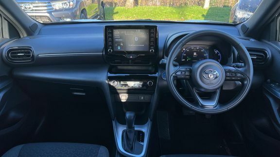 Toyota Yaris Cross 1.5 Vvt-h Design E-cvt Euro 6 Ss CY73HXA White #5