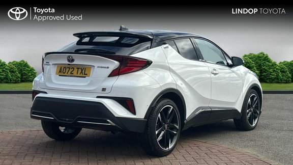 Toyota C-Hr Gr Sport 1.8 AO72TXL White #2