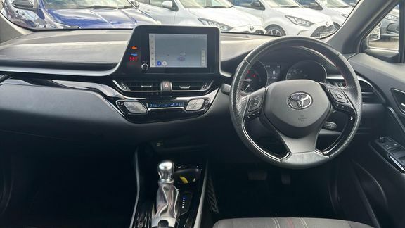 Toyota C-Hr Gr Sport 1.8 AO72TXL White #5