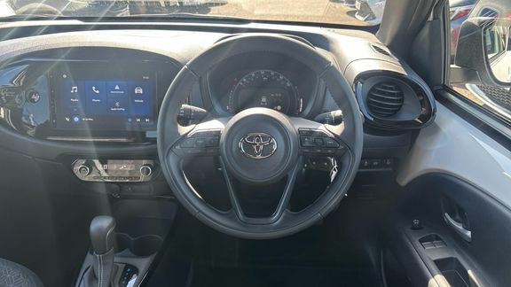 Toyota Aygo X Edge Auto CX74UMZ White #6