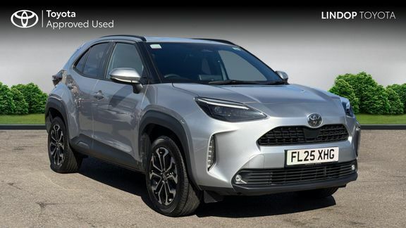 Toyota Yaris Cross Design Fwd Silver