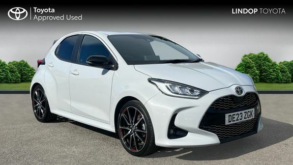 Toyota Yaris Gr Sport Grey