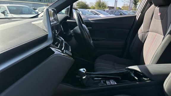 Toyota C-Hr Gr Sport 2.0 DG23HVX White #5