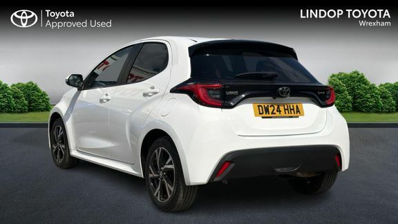 Toyota Yaris Design DW24HHA White #4