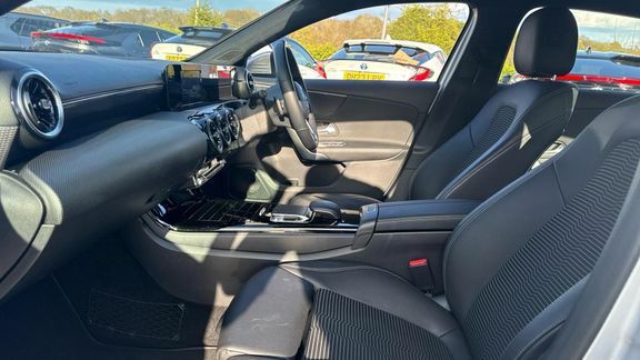 Mercedes-Benz A Class 1.5 A180d Sport 7G-dct Euro 6 Ss Silver #5