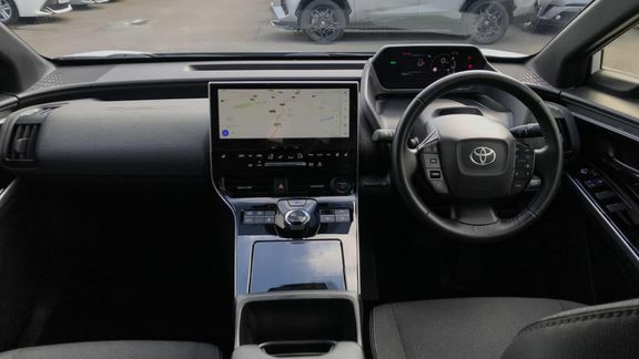 Toyota bZ4X Motion Fwd ST24VTK White #6