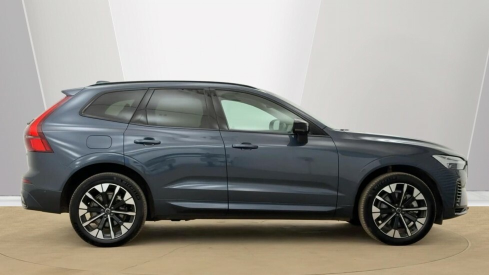 Volvo XC60 Ultra, T8 Awd Plug-in Hybrid, Dar RV75XMM Blue #3
