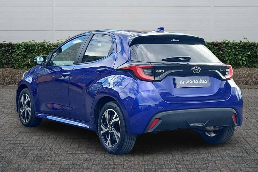 Toyota Yaris 1.5 Hybrid Design Cvt KN74PPX Blue #2