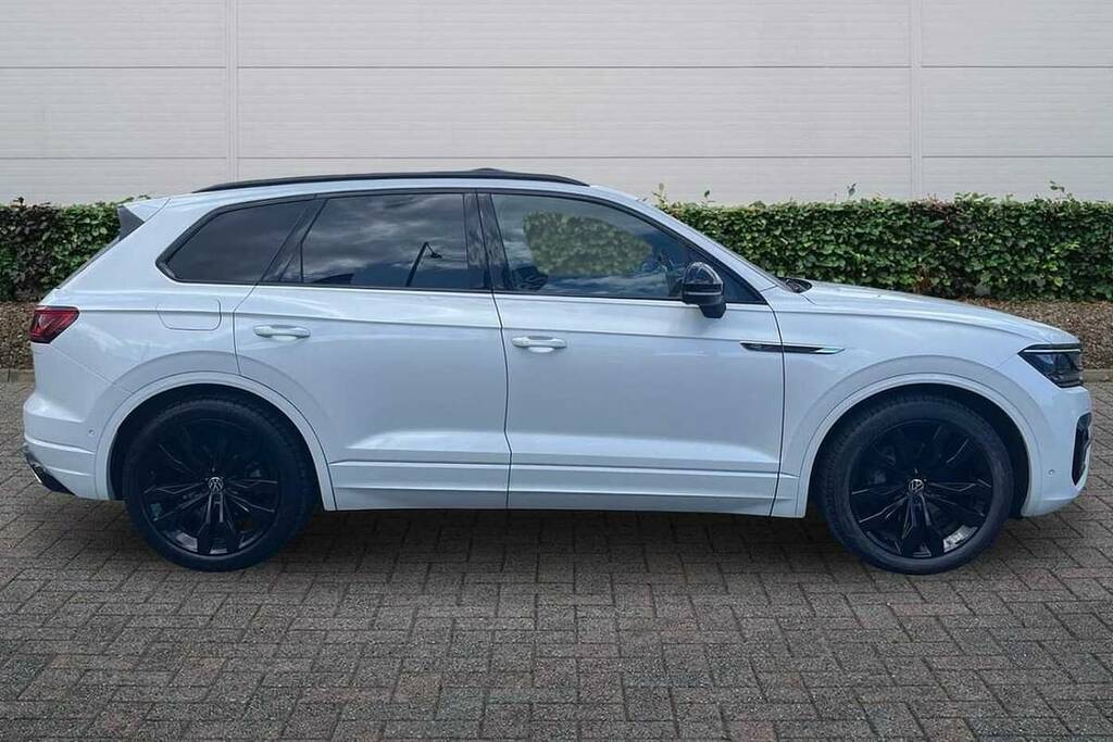 Volkswagen Touareg 3.0 V6 Tdi 4Motion Black Edition Tip VU73PZV White #4