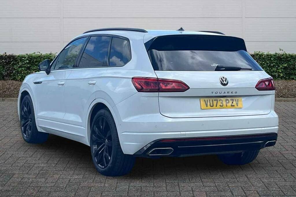 Volkswagen Touareg 3.0 V6 Tdi 4Motion Black Edition Tip VU73PZV White #3