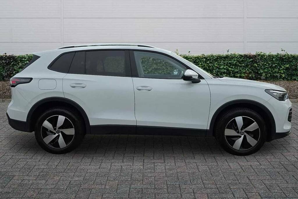 Volkswagen Tiguan 1.5 Tsi Ehybrid Match Dsg White #4
