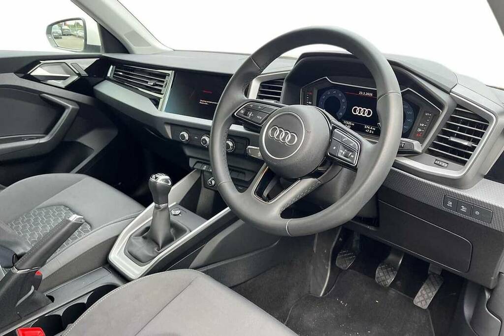 Audi A1 25 Tfsi Sport BT74SZD White #6