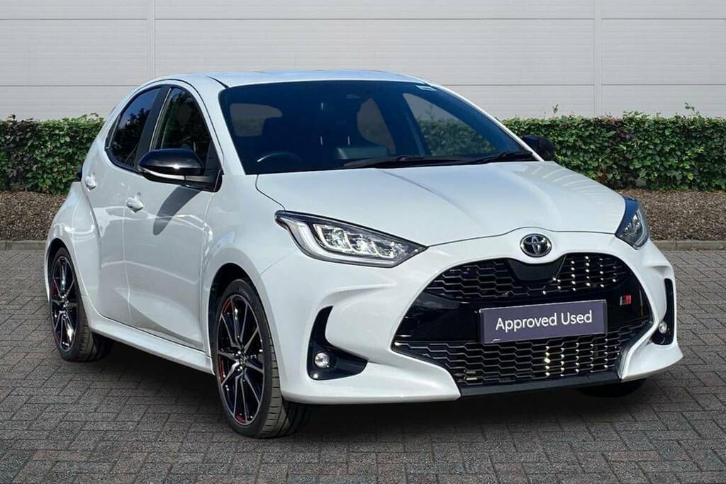 Toyota Yaris 1.5 Hybrid Gr Sport Cvt