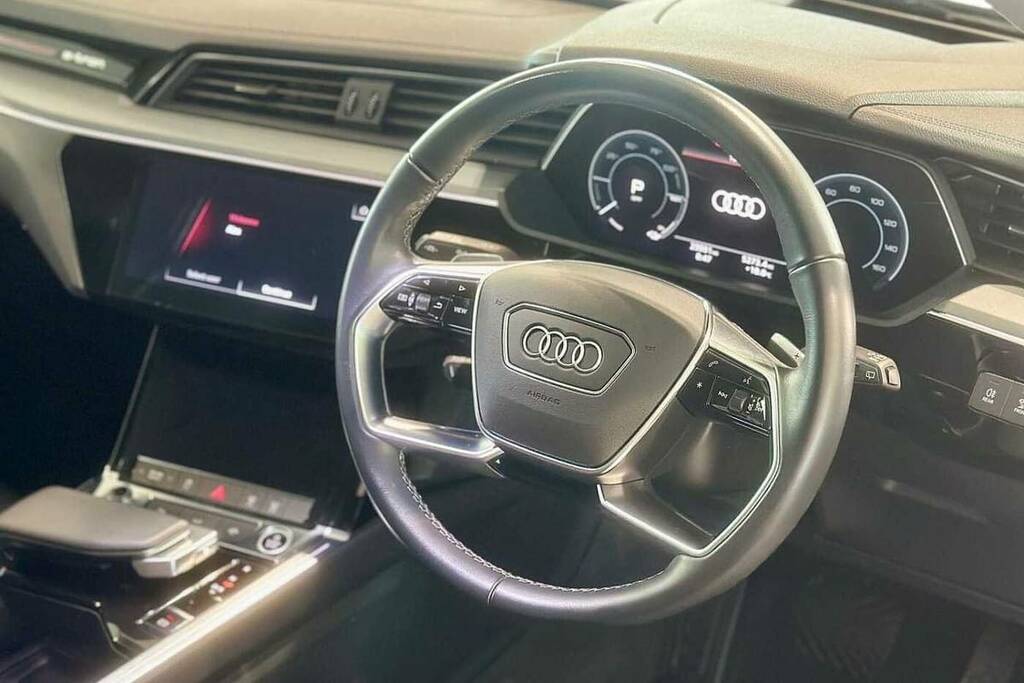 Audi Q8 e tron 300Kw 55 Quattro 114Kwh Sport SL24AZN Black #6