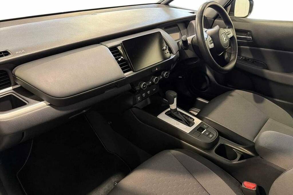 Honda Jazz 1.5 I-mmd Hybrid Elegance Ecvt VX24PZZ White #2