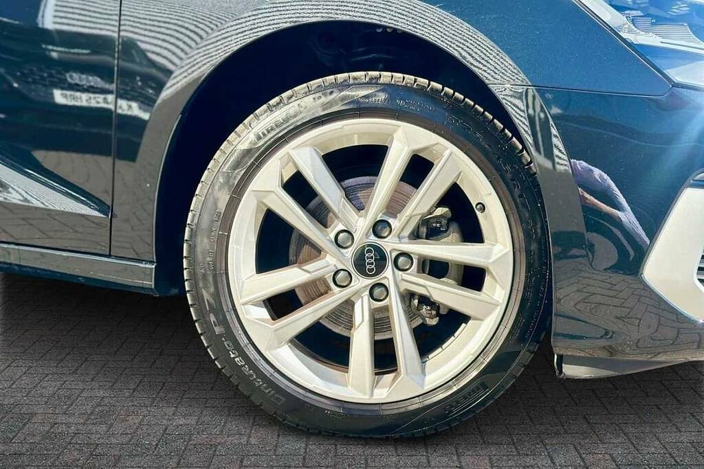 Audi A3 35 Tfsi Sport S Tronic BA24YBE Black #5