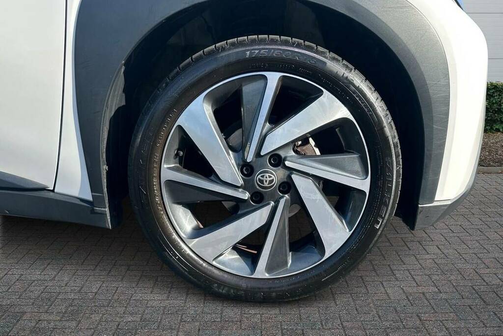 Toyota Aygo X 1.0 Vvt-i Edge BJ24WXM White #6
