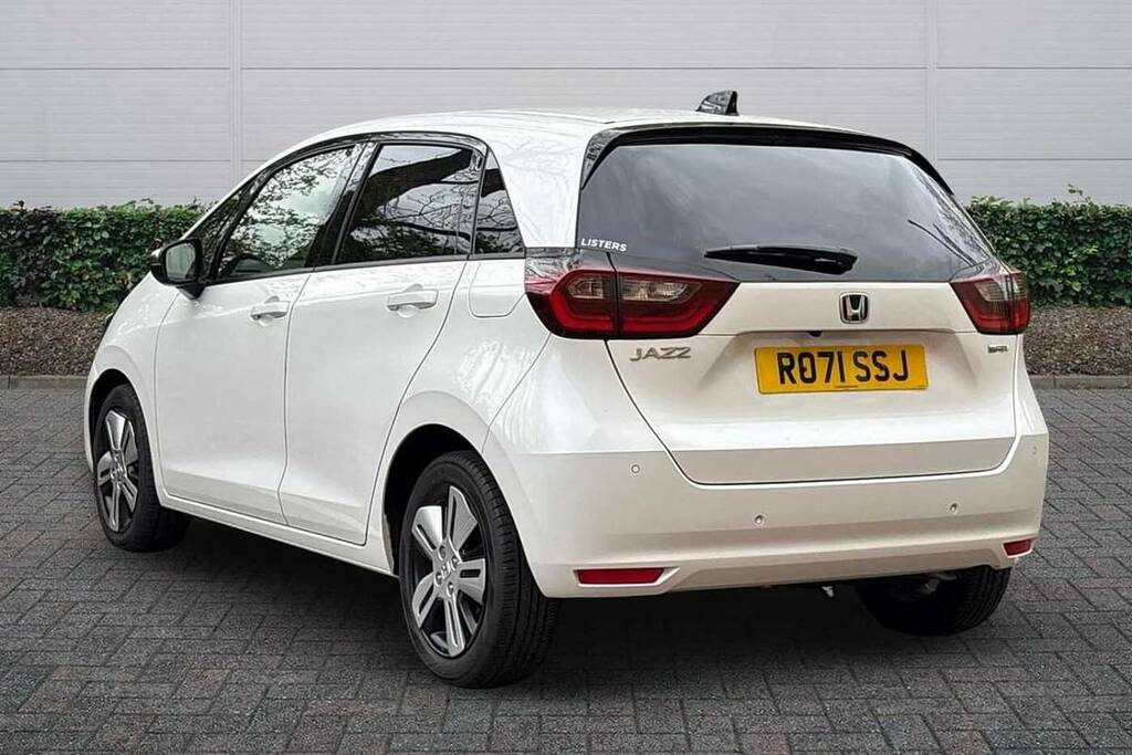 Honda Jazz 1.5 I-mmd Hybrid Ex Ecvt RO71SSJ White #3